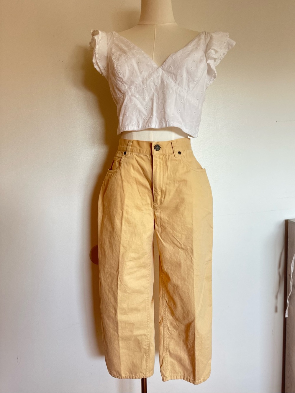 VTG 90s Wide Leg Capri Pants 💛 Slim Waist Butter Yellow Summer Staple Cottage